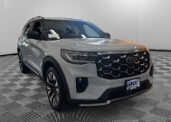 2025 Ford Explorer in Burlington, WI 53105 - 18138468 7