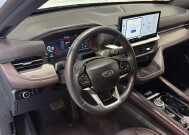 2025 Ford Explorer in Burlington, WI 53105 - 18138468 20