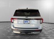 2025 Ford Explorer in Burlington, WI 53105 - 18138468 4