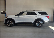 2025 Ford Explorer in Burlington, WI 53105 - 18138468 2