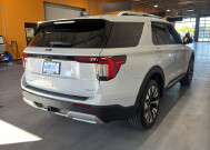 2025 Ford Explorer in Burlington, WI 53105 - 18138468 5
