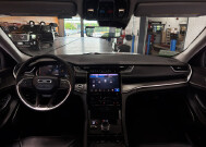 2023 Jeep Grand Cherokee in Burlington, WI 53105 - 18138469 14