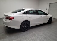 2018 Chevrolet Malibu in Downey, CA 90241 - 18138492 10