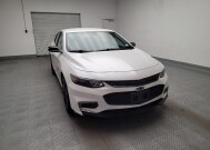 2018 Chevrolet Malibu in Downey, CA 90241 - 18138492 14
