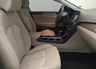 2017 Hyundai Sonata in Mobile, AL 36606 - 18138630 21