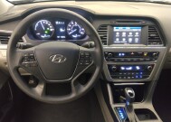 2017 Hyundai Sonata in Mobile, AL 36606 - 18138630 22
