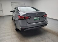 2021 Nissan Altima in Eastpointe, MI 48021 - 18138691 6