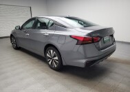 2021 Nissan Altima in Eastpointe, MI 48021 - 18138691 5