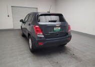 2022 Chevrolet Trax in Fresno, CA 93726 - 18138741 6