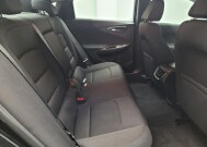 2022 Chevrolet Malibu in Eastpointe, MI 48021 - 18138888 19