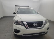 2018 Nissan Pathfinder in Clearwater, FL 33764 - 18138948 14