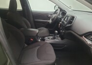 2020 Jeep Cherokee in Downey, CA 90241 - 18138973 21