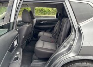 2018 Nissan Rogue in Marysville, OH 43040 - 18139039 32