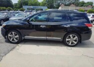 2014 Nissan Pathfinder in Greenville, SC 29607 - 18139041 7