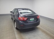 2017 Chevrolet Cruze in Ft Wayne, IN 46805 - 18139304 5