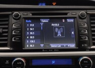 2019 Toyota Highlander in St. Louis, MO 63136 - 18139321 25
