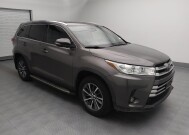 2019 Toyota Highlander in St. Louis, MO 63136 - 18139321 11