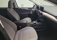 2022 Ford Escape in Downey, CA 90241 - 18139353 21