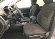 2019 Jeep Cherokee in Kissimmee, FL 34744 - 18139523 17