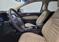 2016 Ford Edge in Toledo, OH 43617 - 18139602 17