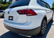 2021 Volkswagen Tiguan in Baltimore, MD 21225 - 18139643 9