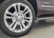 2017 GMC Yukon in Pensacola, FL 32505 - 18139760 31