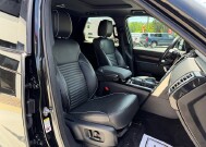 2020 Land Rover Discovery in Knoxville, TN 37920 - 18139765 18
