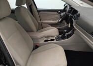 2019 Volkswagen Jetta in Athens, GA 30606 - 18139836 21