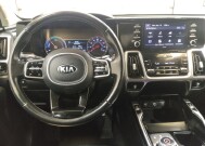 2021 Kia Sorento in Cincinnati, OH 45255 - 18139883 22