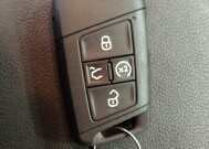 2019 Volkswagen Jetta in Tampa, FL 33612 - 18139930 32