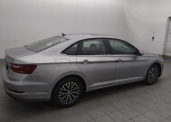 2019 Volkswagen Jetta in Tampa, FL 33612 - 18139930 10