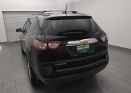 2017 Chevrolet Traverse in Houston, TX 77060 - 18140023 6