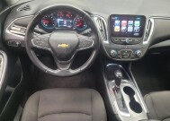 2018 Chevrolet Malibu in Indianapolis, IN 46219 - 18140123 22