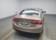2018 Chevrolet Malibu in Indianapolis, IN 46219 - 18140123 7