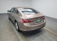 2018 Chevrolet Malibu in Indianapolis, IN 46219 - 18140123 5