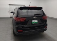2019 Kia Sorento in Jacksonville, FL 32225 - 18140262 6