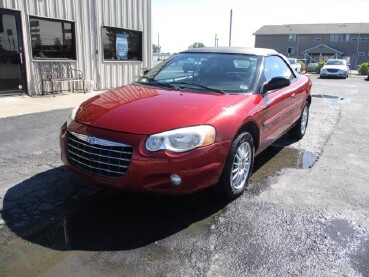 2004 Chrysler Sebring in Oak Grove, MO 64075