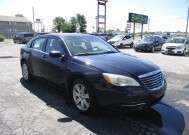 2014 Chrysler 200 in Oak Grove, MO 64075 - 18140341 3
