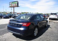 2014 Chrysler 200 in Oak Grove, MO 64075 - 18140341 5