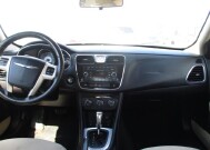 2014 Chrysler 200 in Oak Grove, MO 64075 - 18140341 11