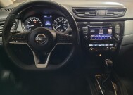 2018 Nissan Rogue in Downey, CA 90241 - 18140399 22