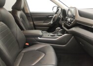 2020 Toyota Highlander in West Palm Beach, FL 33409 - 18140496 21