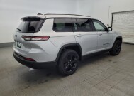 2021 Jeep Grand Cherokee L in Pittsburgh, PA 15237 - 18140581 10