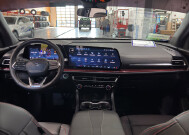 2025 Chevrolet Traverse in Burlington, WI 53105 - 18140866 16