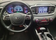 2020 Kia Sorento in Bakersfield, CA 93309 - 18140920 22
