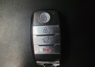 2020 Kia Sorento in Bakersfield, CA 93309 - 18140920 32