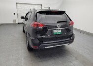 2018 Nissan Rogue in Wilmington, NC 28405 - 18141083 6