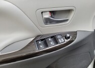 2017 Toyota Sienna in Pittsburgh, PA 15237 - 18141135 27