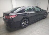 2018 Toyota Camry in Eastpointe, MI 48021 - 18141162 10