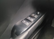 2018 Toyota Camry in Eastpointe, MI 48021 - 18141162 27